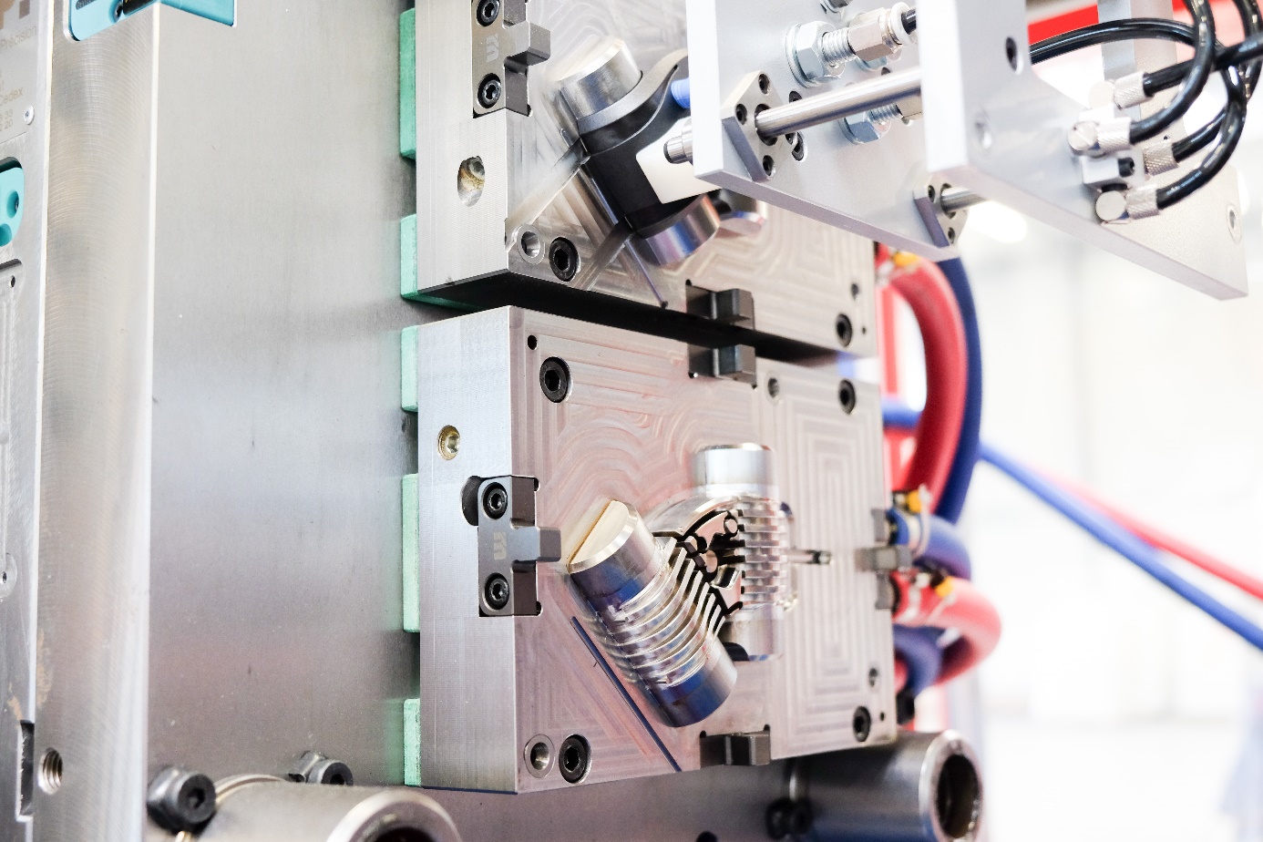 moule d'injection — platine YT-L (1 200 kg)
